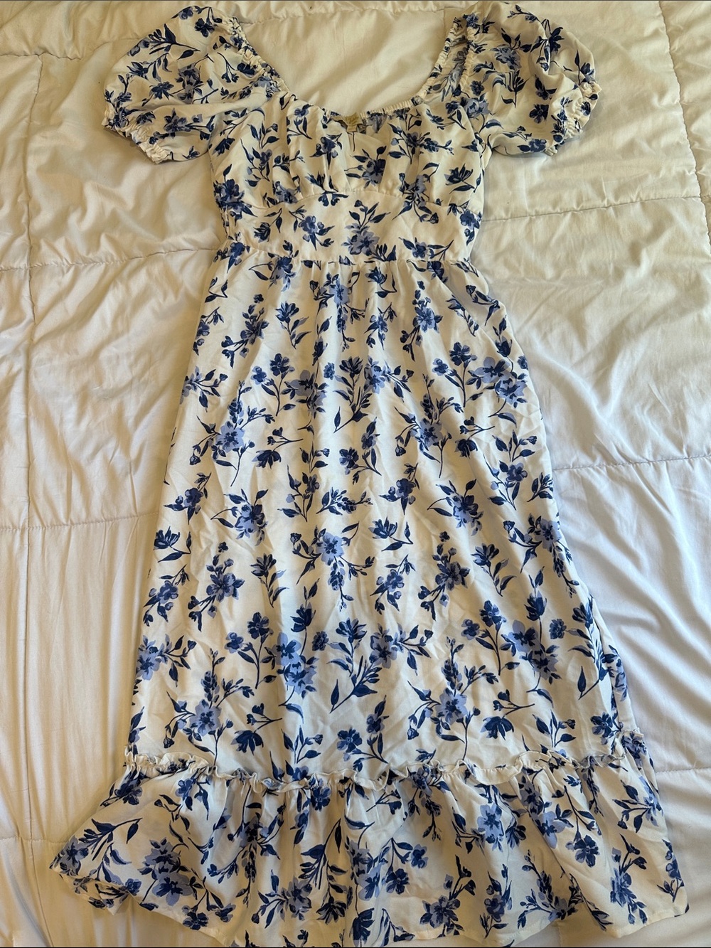 White & Blue Floral Puff-Sleeve Dress